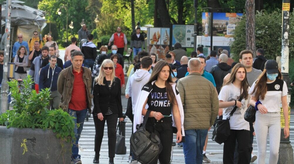 Još 169 novoobolelih i troje umrlih, 52 pacijenta na respiratoru 1