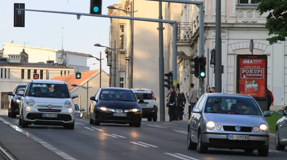 Osnovna pravila saobraćaja u Srbiji ne znaju ni vozači sa decenijskim iskustvom 1