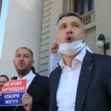 Obradović sa protestne vožnje u Čačku: Pobunom do odlaganja izbora 4