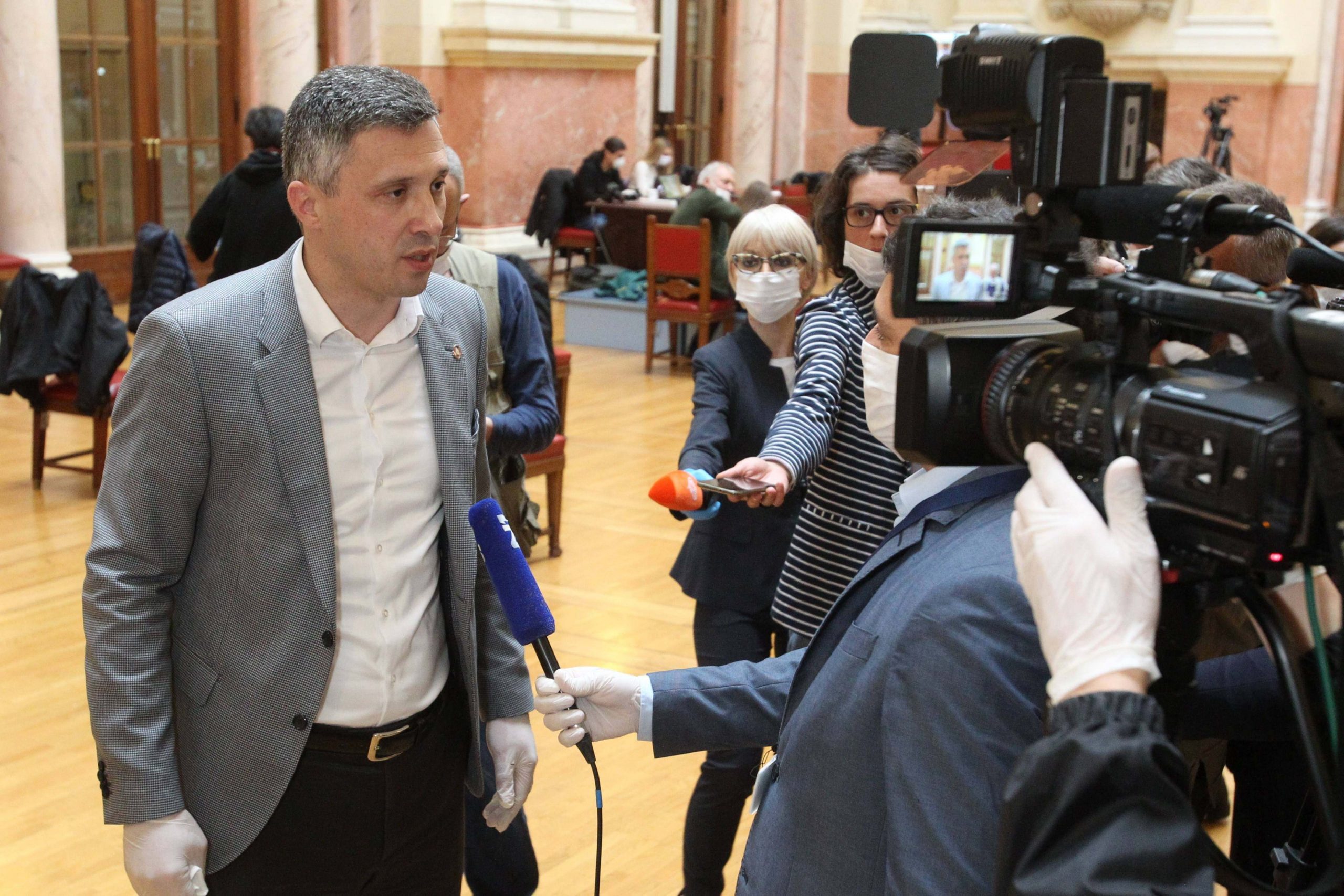 Boško Obradović sutra u tužilaštvu zbog sukoba pred Skupštinom Srbije 1