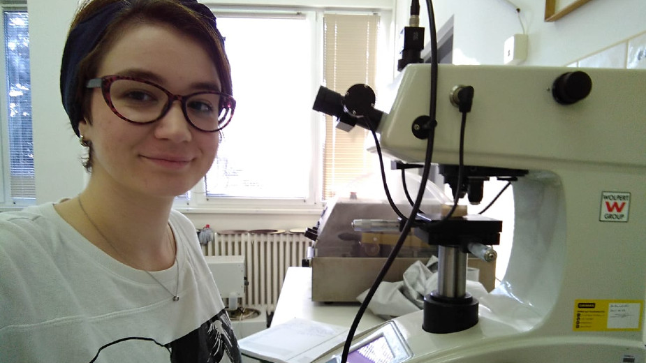 Glad za znanjem odvela ju je iz Srbije 1