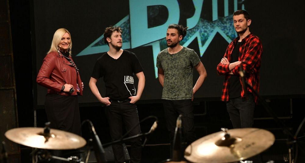 Nova pesma pobednika 5. Bunt Rok Festivala, Lagana sreda - Sva je sve 1