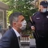 Uhapšeni članovi Dveri, Obradović sa poslanicima ispred PS Vračar (VIDEO) 10
