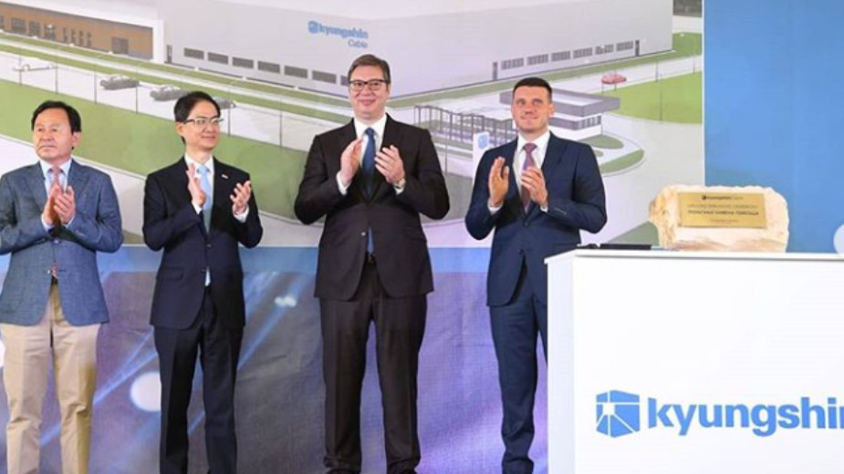 U Smederevskoj Palanci postavljen kamen temeljac za fabriku auto delova Kjungšin Kejbl 1