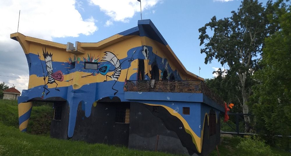 Alternativni KC Gnezdo umaolo ostao bez prostorija u Kruševcu 2 Alternativni KC Gnezdo umaolo ostao bez prostorija u Kruševcu 2