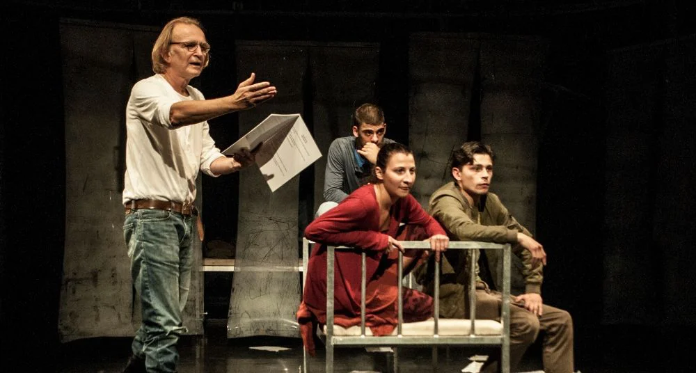 “Mali mi je ovaj grob” Biljane Srbljanović 29. maja na Hartrospektivi 2