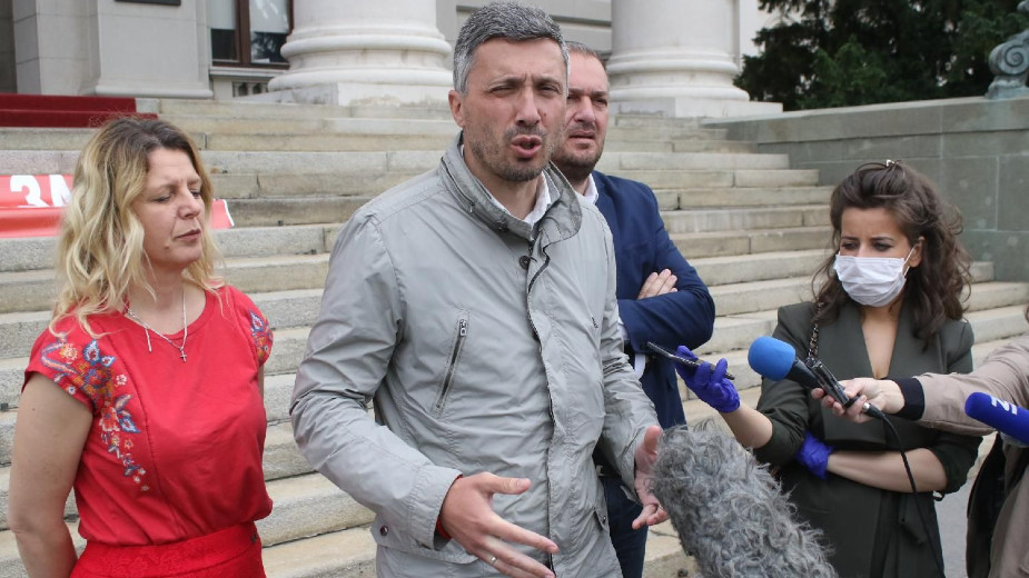 Obradović: Saopštenje nepoznatih autora sa RTS sramno, kao i njihova uređivačka politika 1
