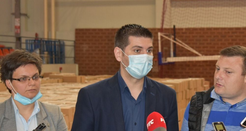 Počela raspodela paketa pomoći u Požarevcu 2 Počela raspodela paketa pomoći u Požarevcu 2