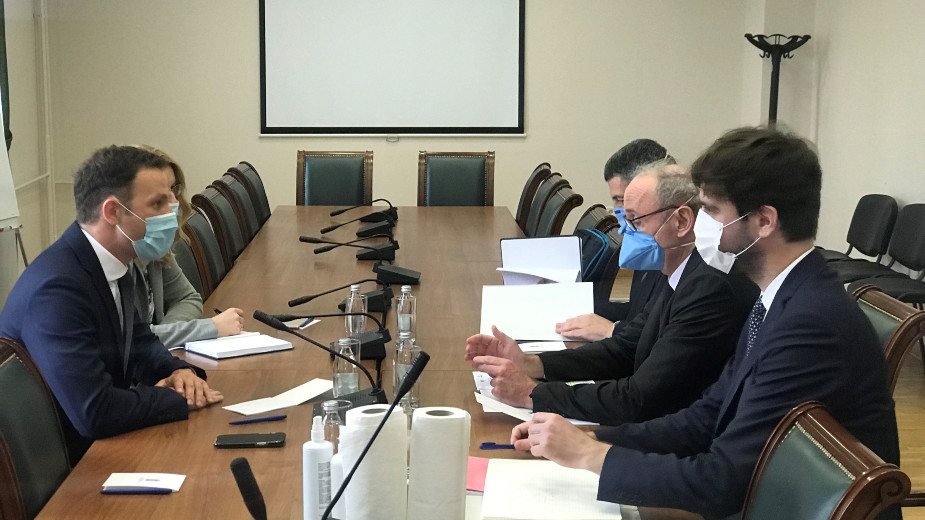 Mali i Falkoni o metrou i francuskim investicijama u Srbiju 1