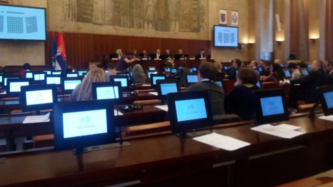 Skupština Vojvodine: Pohvale i kritike sekretaru Gojkoviću 1