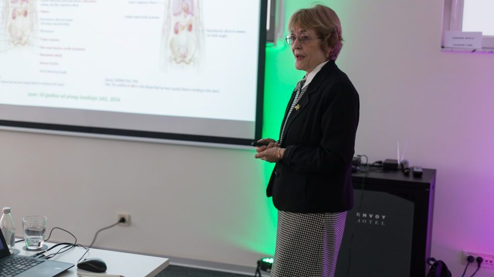 Odgovornost za duvanske navike mladih na odraslima kao lošim uzorima 2