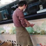 Umesto posustalih institucija, ljudi pomažu jedni drugima 11