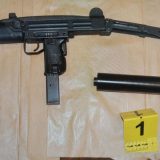 Crnogorski državljanin uhapšen zbog sumnje da je naoružan ušao u kafić na Vračaru 13