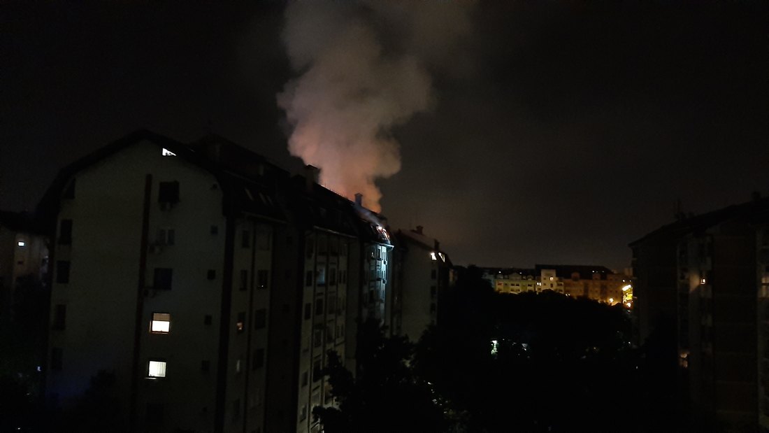 Ugašen požar u zgradi na Novoj Detelinari 1