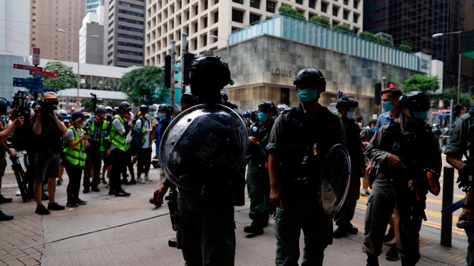 Policija Hongkonga upotrebila suzavac protiv demonstranata 1