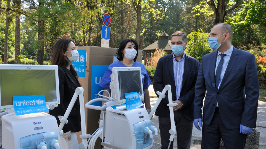 UNICEF isporučio prva četiri od ukupno 50 respiratora zdravstvenim ustanovama 1
