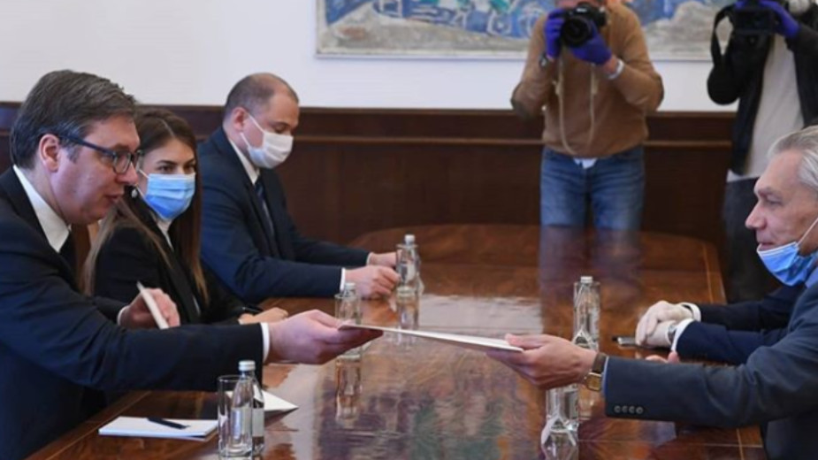 Vučić čestitao Putinu 75 godina od pobede nad fašizmom 1