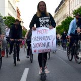 Demokratija i sloboda medija brane se biciklima 5