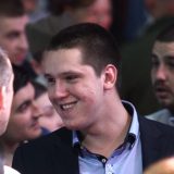 Napadaju medije da prikriju s kim je sedeo predsednikov sin 1