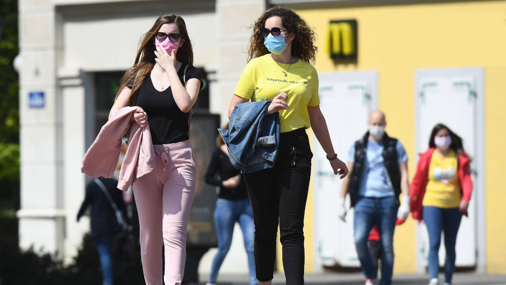 Još 235 novoobolelih i šestoro umrlih, 91 pacijent na respiratoru 1