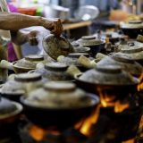 Hrana i putovanja: Vodič za put oko sveta preko doručka - čokoladna kaša sa usoljenom ribom ili zemičke sa kardamonom 4