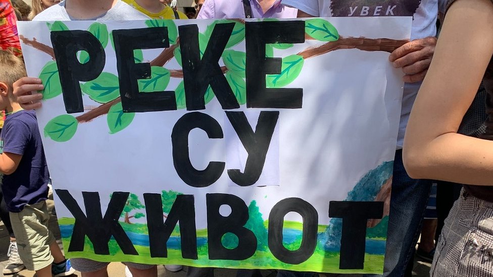 Protest protiv izgradnje mini hidroelektrana: „Ne moramo biti mnogo pametni da shvatimo koliki je problem" 10 protest