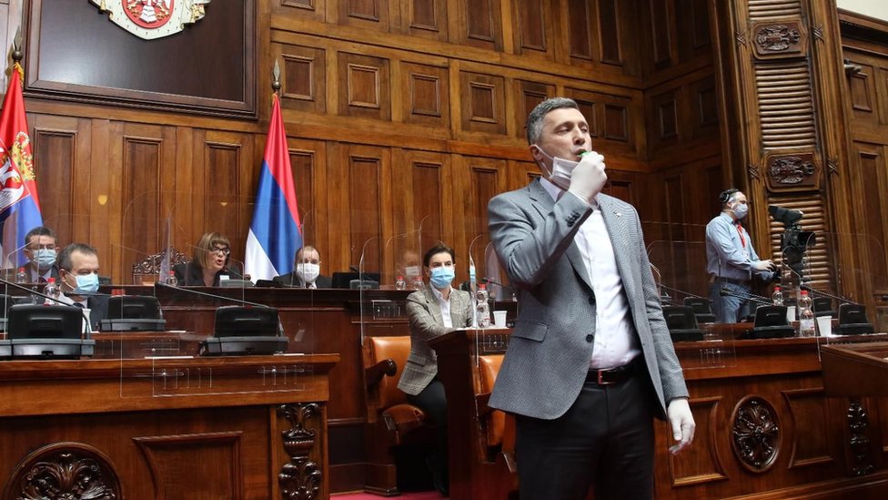 O replikama, amandmanima i restoranu: Šta poslanici zapravo rade u Skupštini Srbije 6 Politika