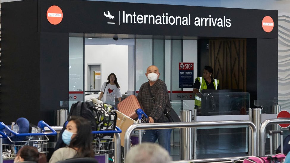 Korona virus: Još jedna žrtva u Srbiji i 59 novih slučajeva zaraze, Severna Makedonija u sredu otvara granične prelaze 4 aerodrom u Ouklandu