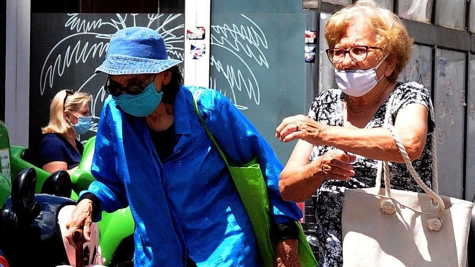 Korona virus: Još jedna žrtva u Srbiji i 59 novih slučajeva zaraze, Severna Makedonija u sredu otvara granične prelaze 1 Prema poslednjim podacima, u Srbiji je zabeleženo još 59 slučajeva