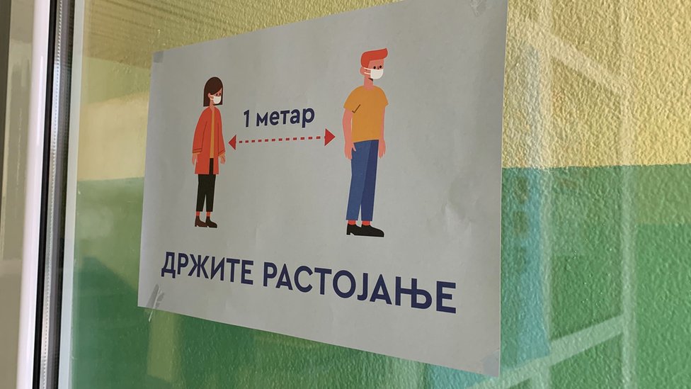 U fotografijama: Izbori u Srbiji 8 Preporuka za držanje distance u Boru