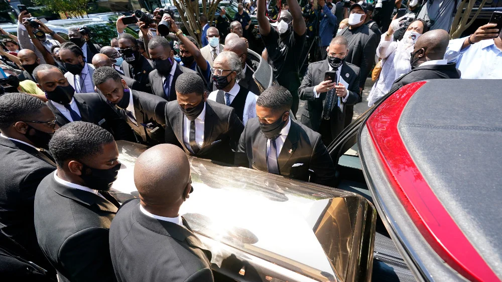 Policajac iz Mineapolisa osuđen na četiri godine i devet meseci zatvora zbog saučesništva u ubistvu Džordža Flojda 1