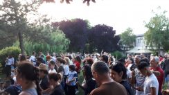 Kotežani „pevali od muke“ zajedno sa muzičarima u svom naselju (FOTO, VIDEO) 2