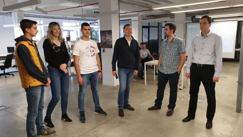 Navigacija i uputstva na mobilnom za građane 1