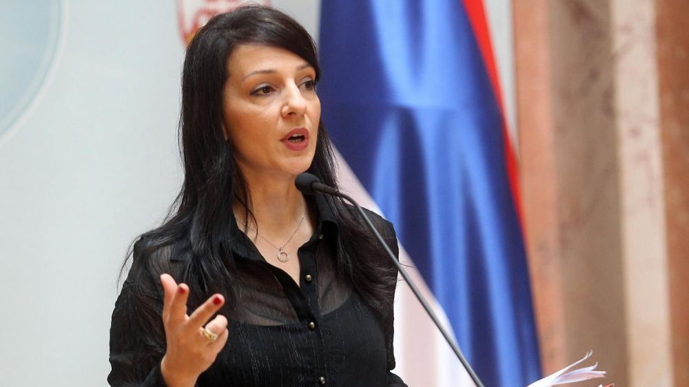 Žene zaposlene u javnom sektoru u Jagodini podnele 393 krivične prijave protiv Marinike Tepić 1