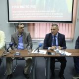 Debata: Predstoji ukrupnjavanje opozicije 12