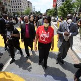 Nekoliko hiljada ljudi na protestu protiv rasizma u blizini Bele kuće 9
