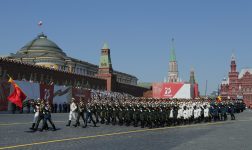 Putin na paradi u Moskvi: Samo zajedno možemo da zaštitimo svet od pretnji (FOTO) 10