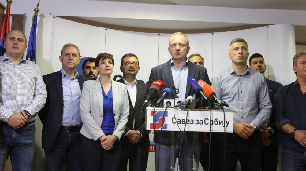 Demostat: Razlaz saveznika i demokrata u srpskoj opoziciji 1
