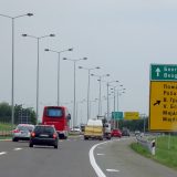 Putevi Srbije: Proteklog vikenda autoputevima kroz Srbiju prošlo najviše vozila u ovoj godini 8