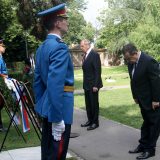 Lavrov i Dačić položili vence pred Spomenik Crvenoarmejcu na Groblju oslobodilaca Beograda 15