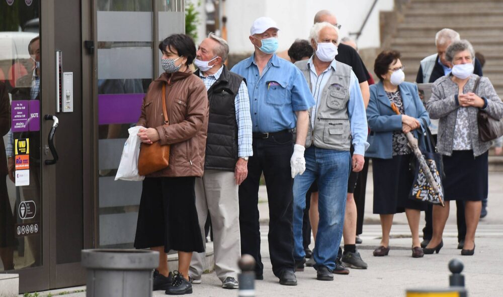 ASNS traži od premijerke uvođenje hitnih mera za sprečavanje širenja epidemije u Srbiji 1