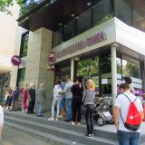 Komercijalna banka otkupljuje akcije od nesaglasnih akcionara 8