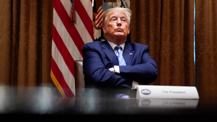 Tramp sledeće nedelje sa poljskim predsednikom i o razmeštanju trupa 1