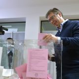 Vučić pozvao građane da učestvuju na referendumu 9