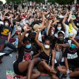 I sada se ne pretresa na Volstritu 6