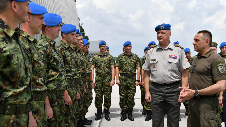 Ispraćeni gardisti koji će učestvovati na Paradi pobede u Moskvi 1