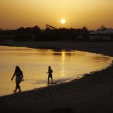 Kipar ukida ograničenja, očekuje turiste 6