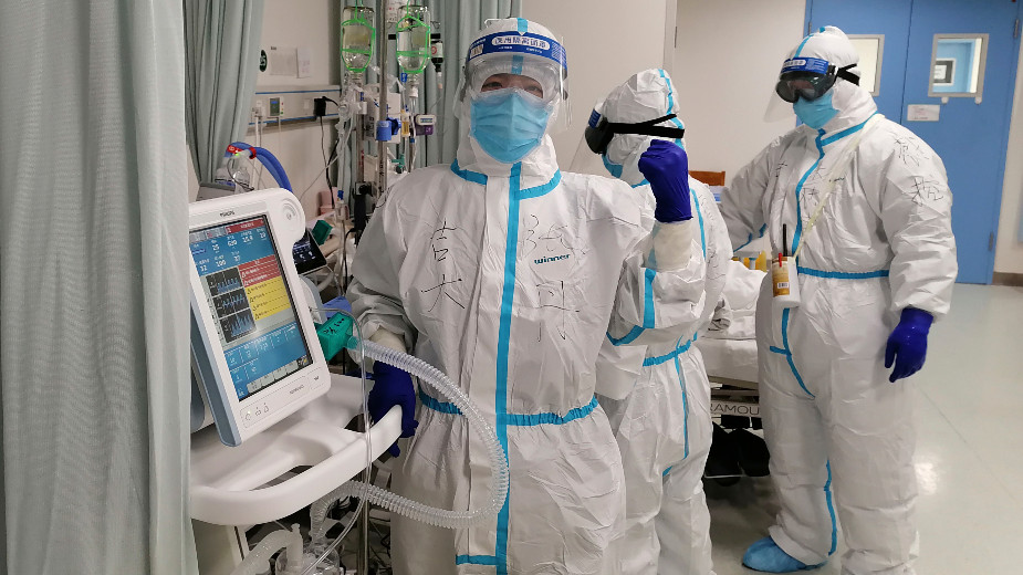 AFP: U svetu od korona virusa umrlo 390.868 osoba 1