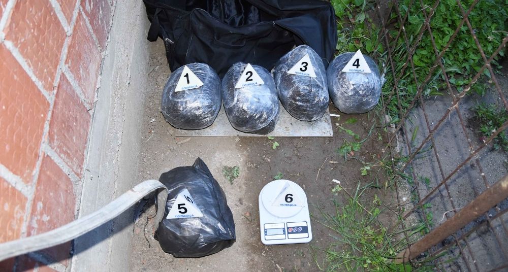 U Novom Pazaru zaplenjeno pet kilograma marihuane 1