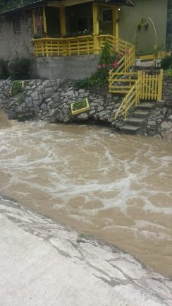 Bujične poplave nanele velike štete u naseljima Majdanpeka (FOTO) 8